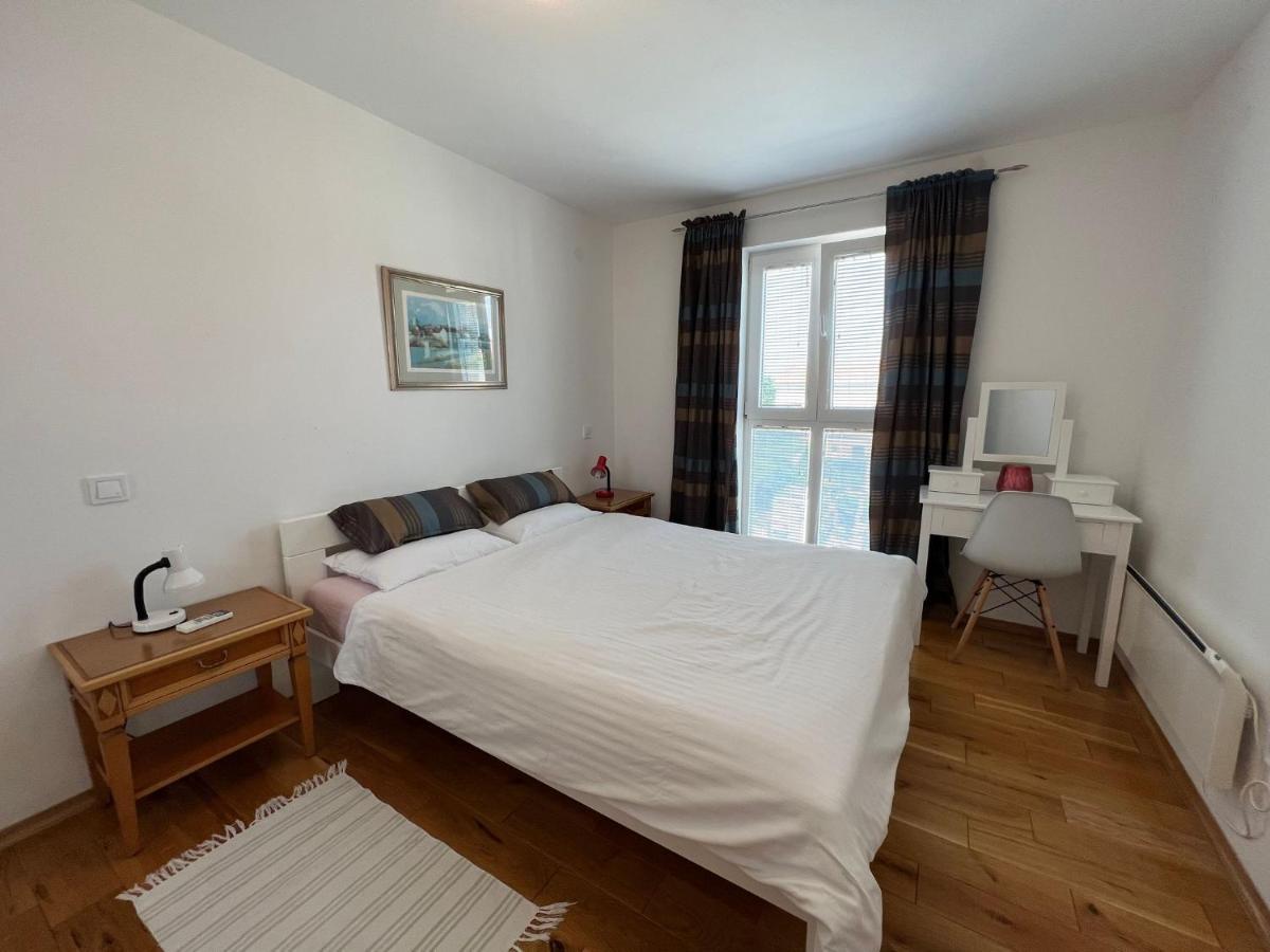 Apartman Sven Malinska Luaran gambar